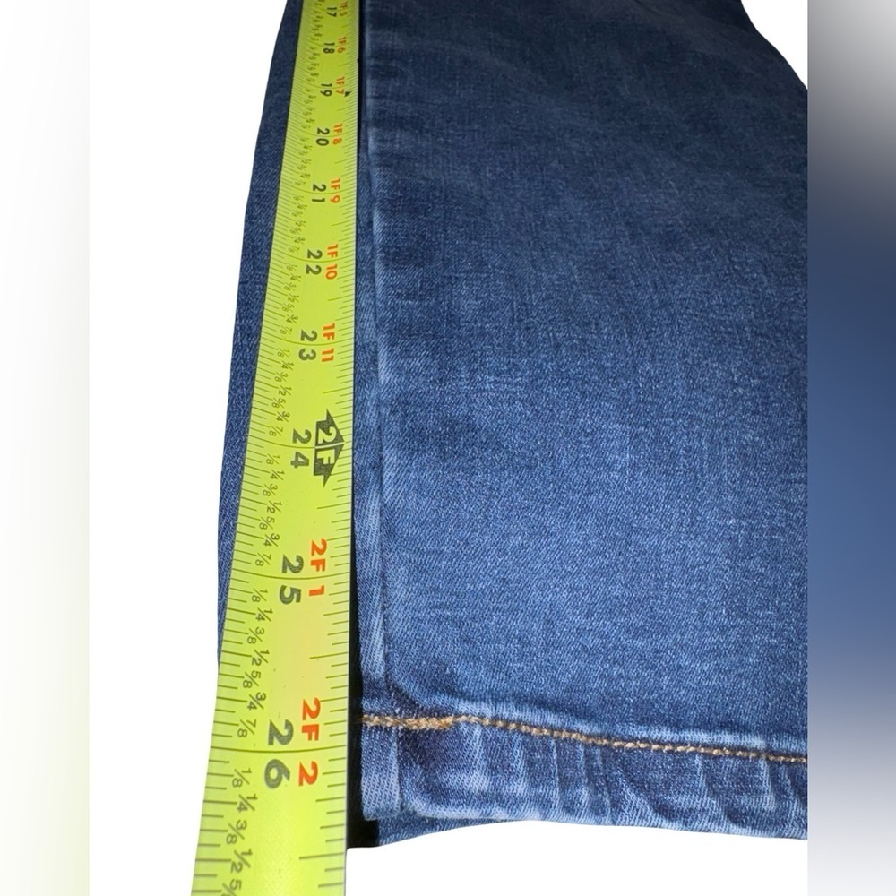 Torrid Trio Fit Skinny Jeans Size 18R Medium Wash Stretch Denim - Picture 9 of 9
